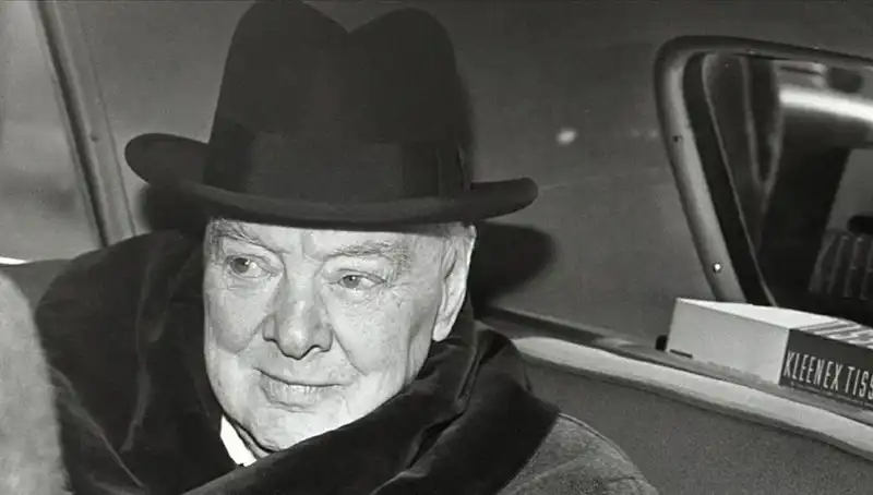 Tarihi Churchill Bekar Evi Satışta: 3,75 Milyon Sterlik Fırsat