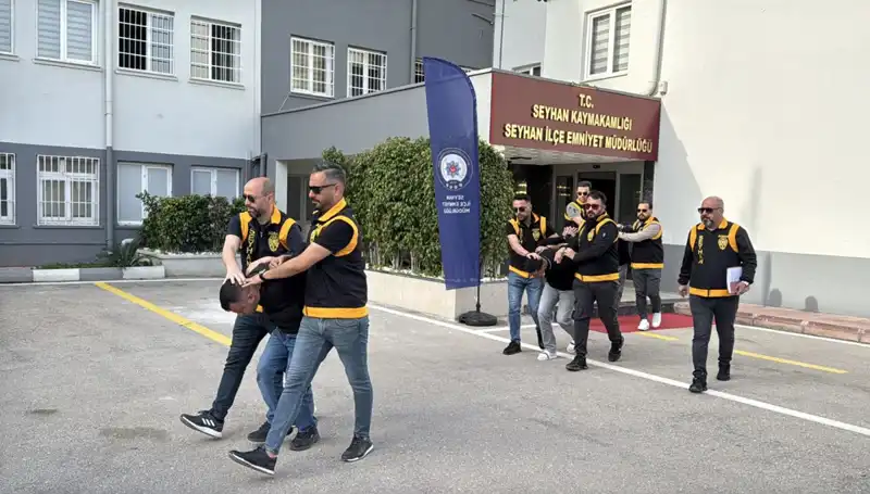 Alacak-verecek Anlaşmazlığı, Evde Hızla Büyüyen Silahlı Olay