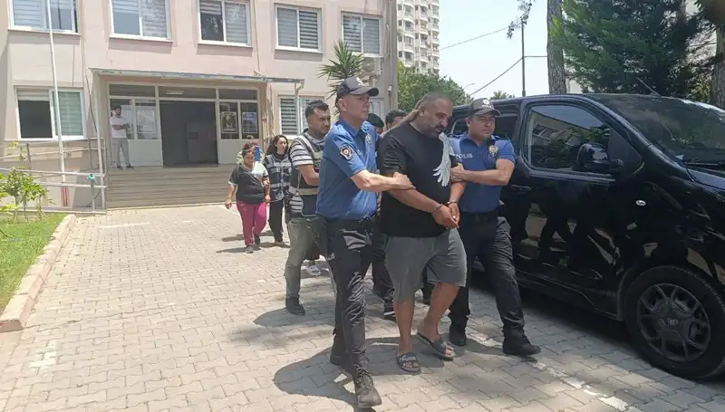 Adana'da Şok Dolandırıcılık Operasyonu: 4 Kişi Yakalandı!