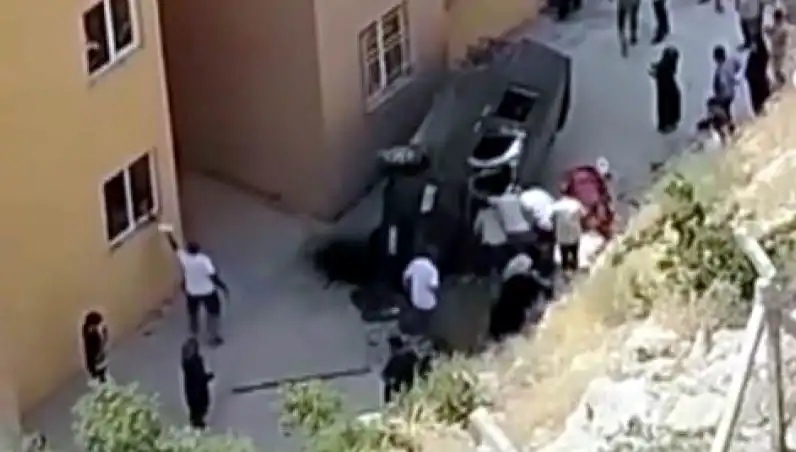 Kahramanmaraş'ta Feci Kaza: Araba Devrildi, Yaralılar Hastaneye Sevk Edildi
