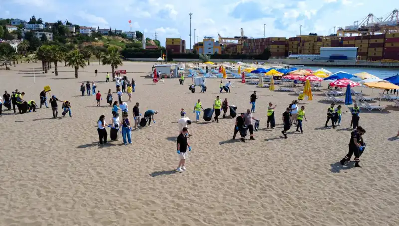 Plajlarda Çevre Temizliği: Doğamıza Birlikte Sahip Çıkalım!