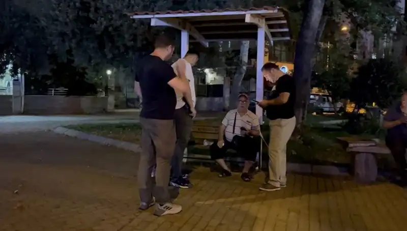 Görme Kaybı Olan Adamın Telefonuna Tuzak: Hırsızlık Olayı İhbar Edildi