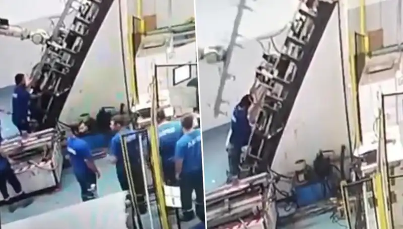Fabrikada Dehşet Verici Kaza: Makine İşçinin Sırtına Saplandı
