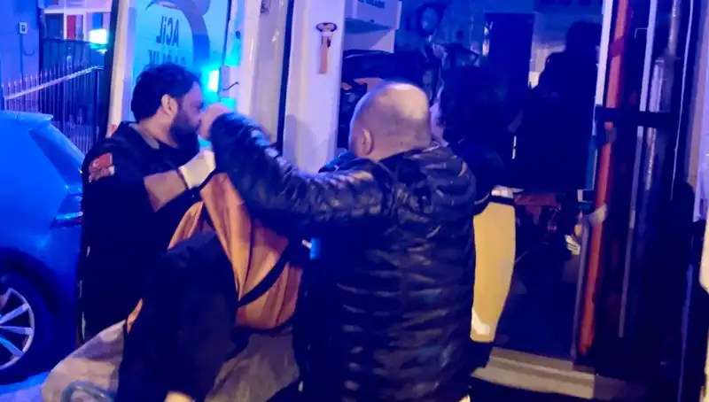 Tartışmanın Ardında Korkunç Olay: Baba Oğul Arasındaki Silahlı Kavga