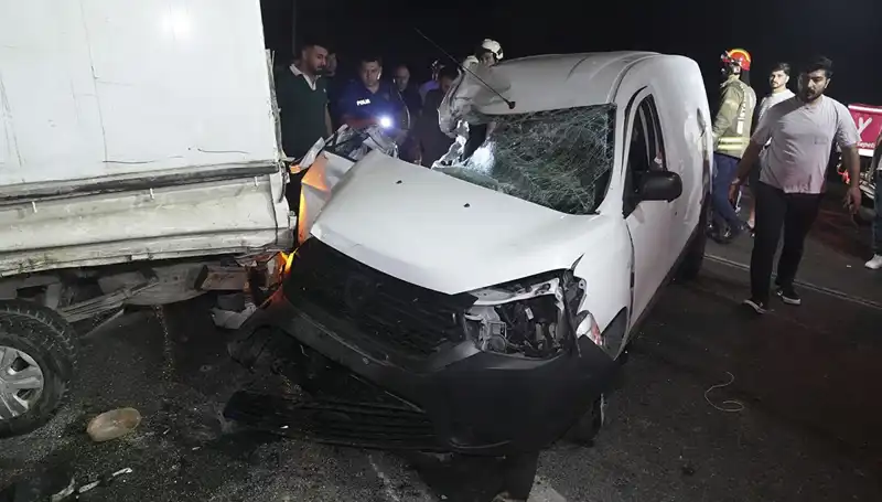 İstanbul'da Feci Kaza! 3 Kişi Yaralandı, Detaylar Şok Edici