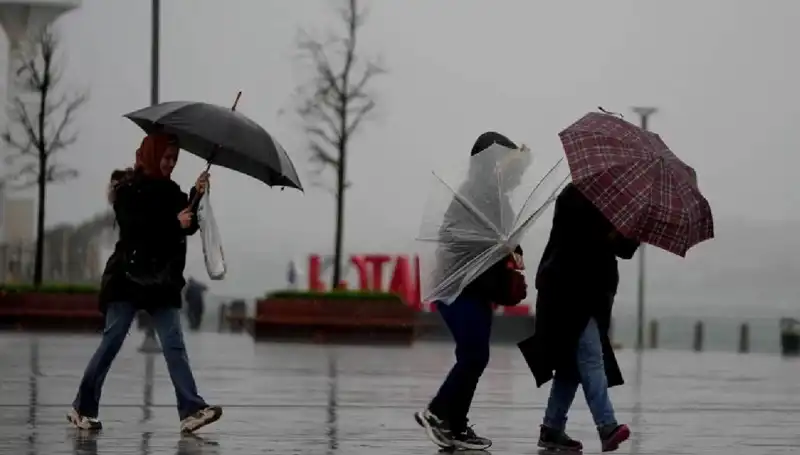 İki Bölge İçin Kuvvetli Sağanak Uyarısı: Hazırlıklar Başladı