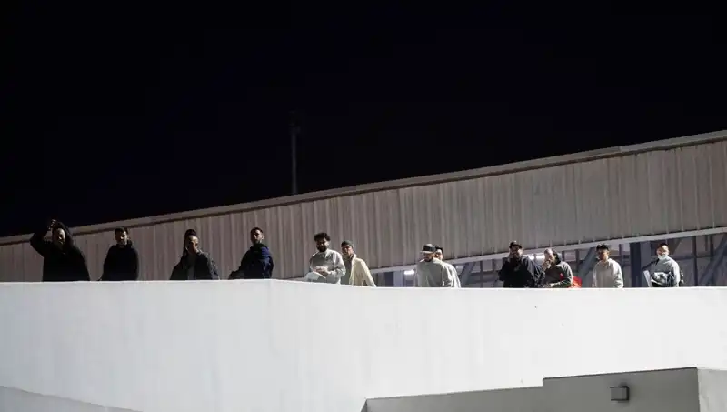 Düzensiz Göçmenler İki Farklı İlde Yakalandı: Yerel Yetkililer Ne Dedi?