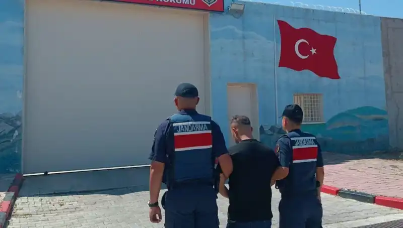 Afyon'da Suç Dünyasına Darbe: 9 Aranan Şahıs Yakalandı