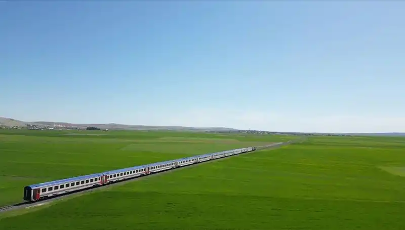 Diyarbakır Ekspresi: Modern Tren Servisi ile Malatya'ya Yolculuk